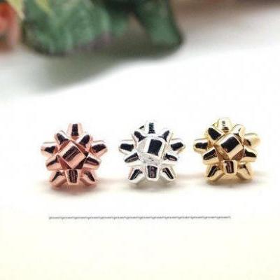 Gift Wrapping Bow Stud Earrings in gold / silver / pink gold