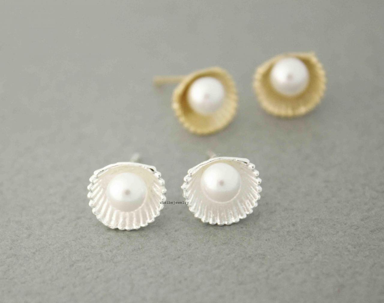 Pearl And Scallop Seashell Stud Earrings In Silver / Gold, E0515G on Luulla