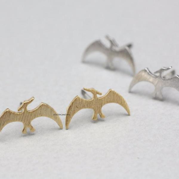 dino-dinosaur-pterodactyl-pteranodon-stud-earrings-in-3-colors